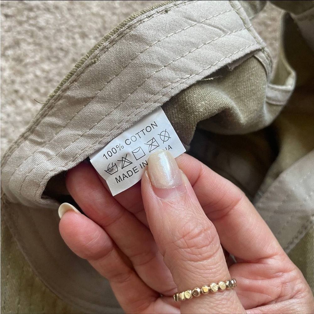 Basque Country Embroidered Baseball Cap - Beige / Tan - Picture 3 of 4
